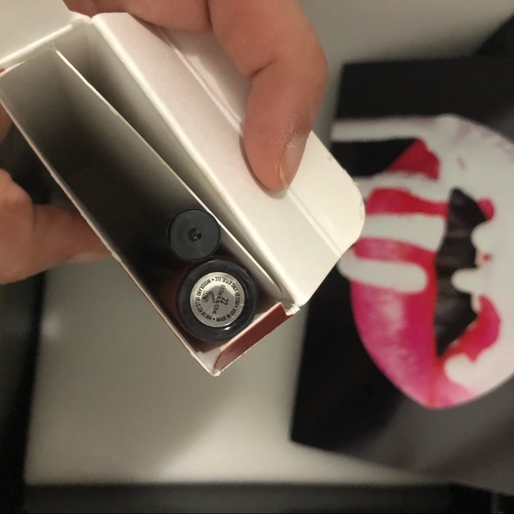 🆕 Kylie Cosmetics 22 lipsticks kit - Picture 4 of 5